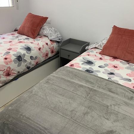Apartamento—Centro Parking Gratis Grupos Малага Екстериор снимка