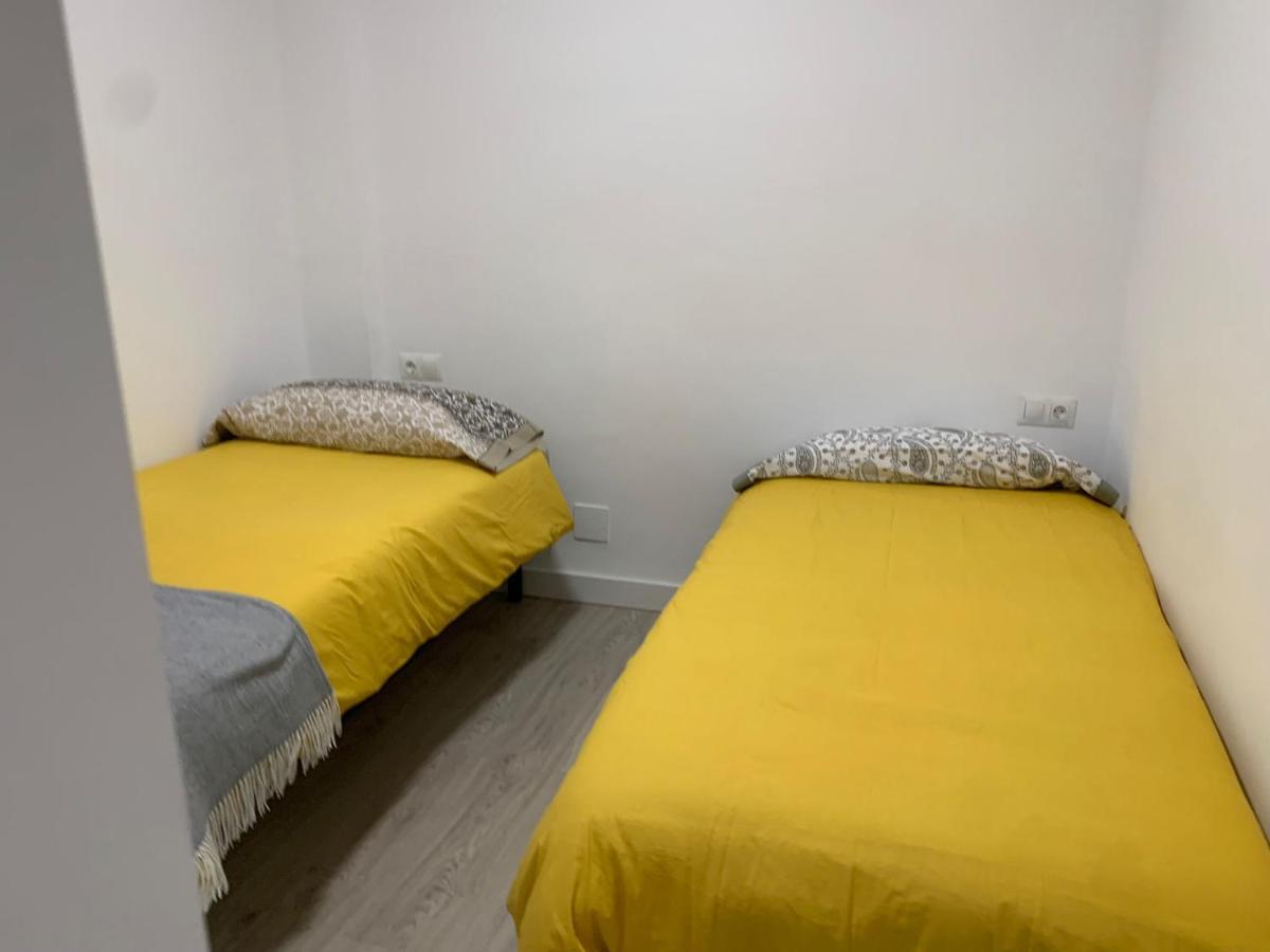 Apartamento—Centro Parking Gratis Grupos Малага Екстериор снимка
