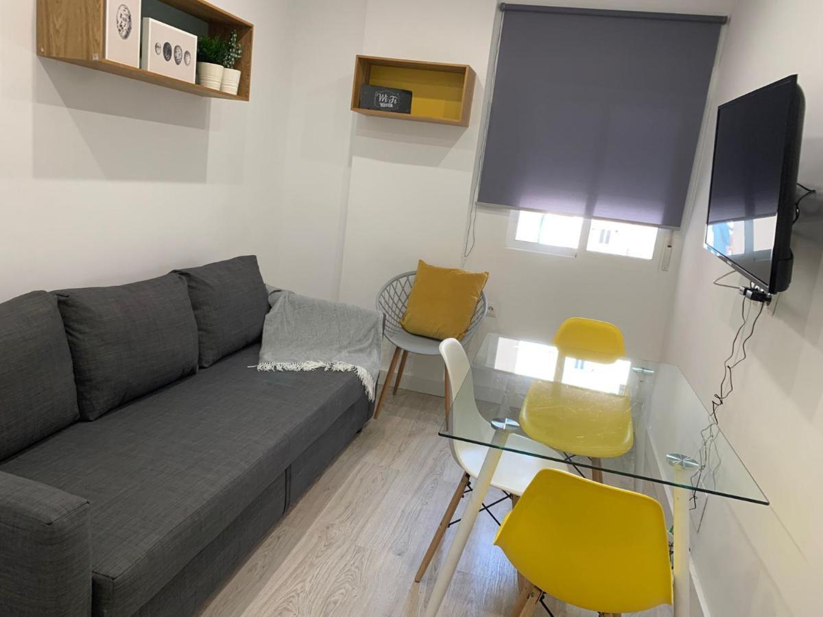 Apartamento—Centro Parking Gratis Grupos Малага Екстериор снимка
