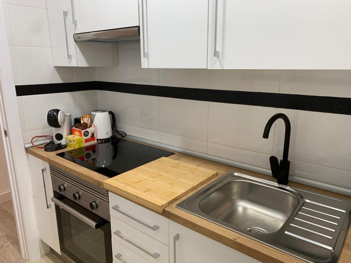Apartamento—Centro Parking Gratis Grupos Малага Екстериор снимка