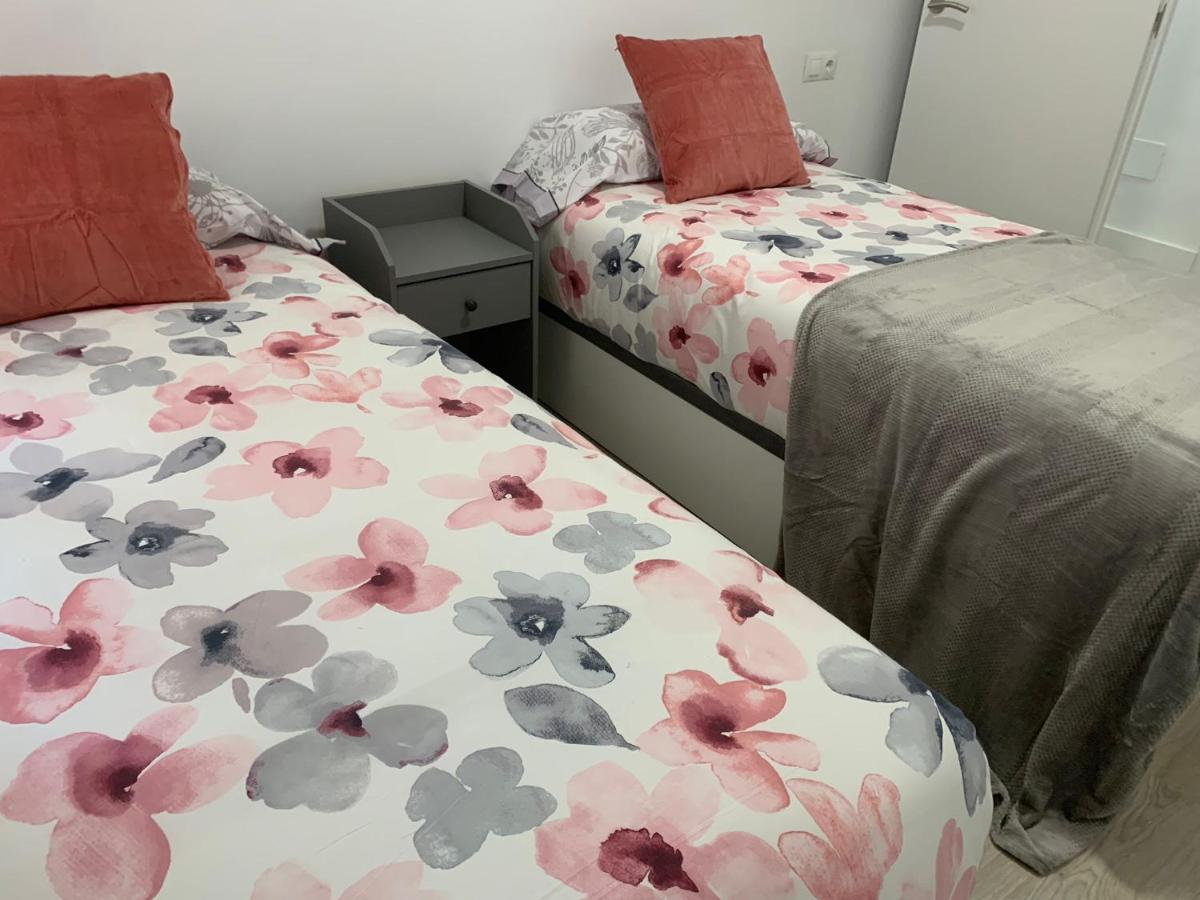 Apartamento—Centro Parking Gratis Grupos Малага Екстериор снимка