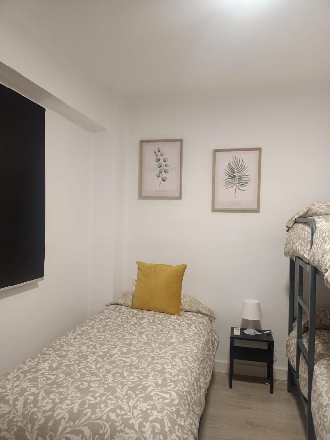 Apartamento—Centro Parking Gratis Grupos Малага Екстериор снимка