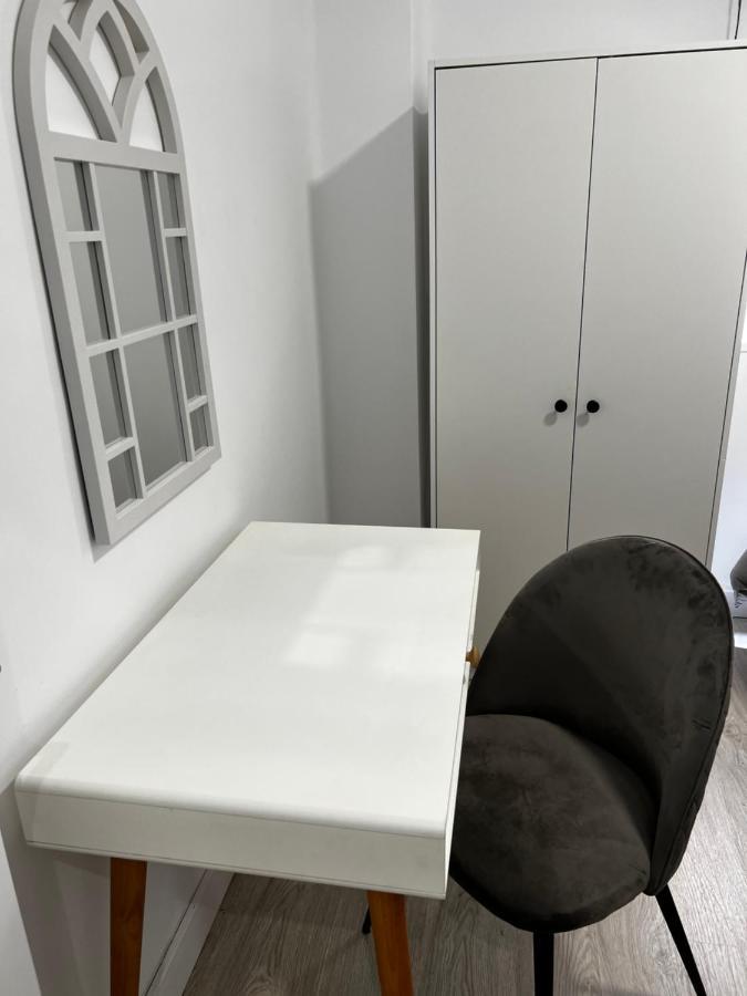 Apartamento—Centro Parking Gratis Grupos Малага Екстериор снимка